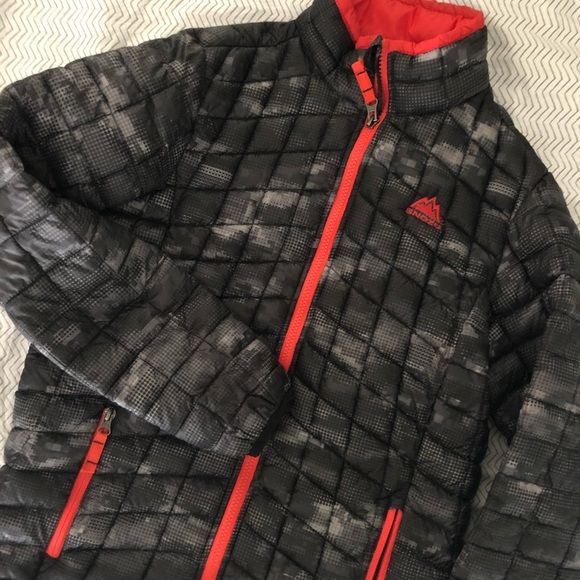 Other - Boys puffer jacket